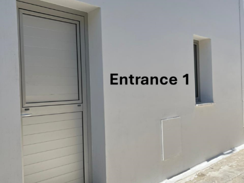 Apartment_03_Entrance1